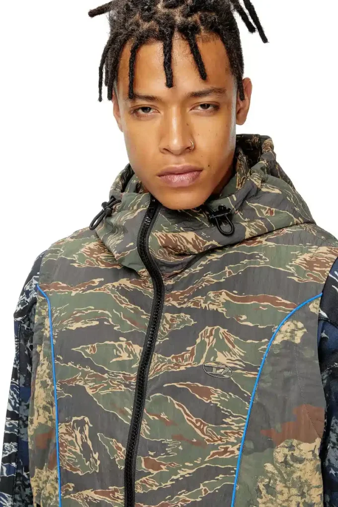 j-ostend-sl-camu Hooded vest with mixed camo prints j-ostend-sl-camu Hooded vest with mixed camo prints