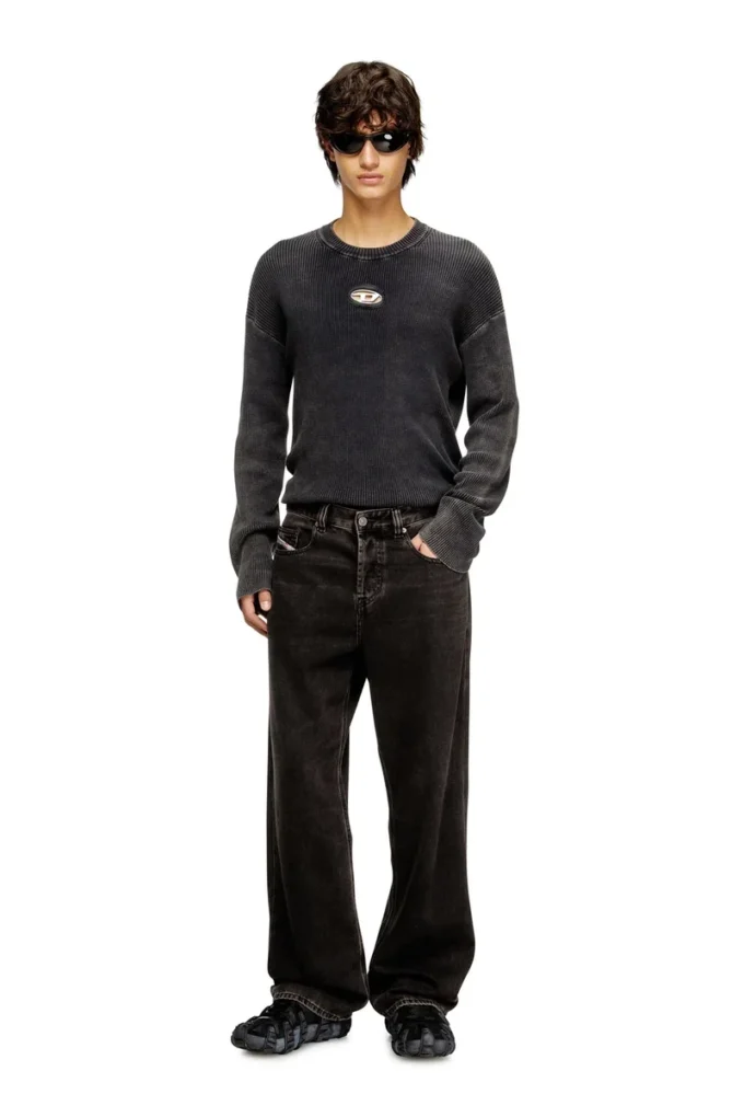 k-darren-d Cut-out ribbed jumper with Oval D plaque k-darren-d Cut-out ribbed jumper with Oval D plaque