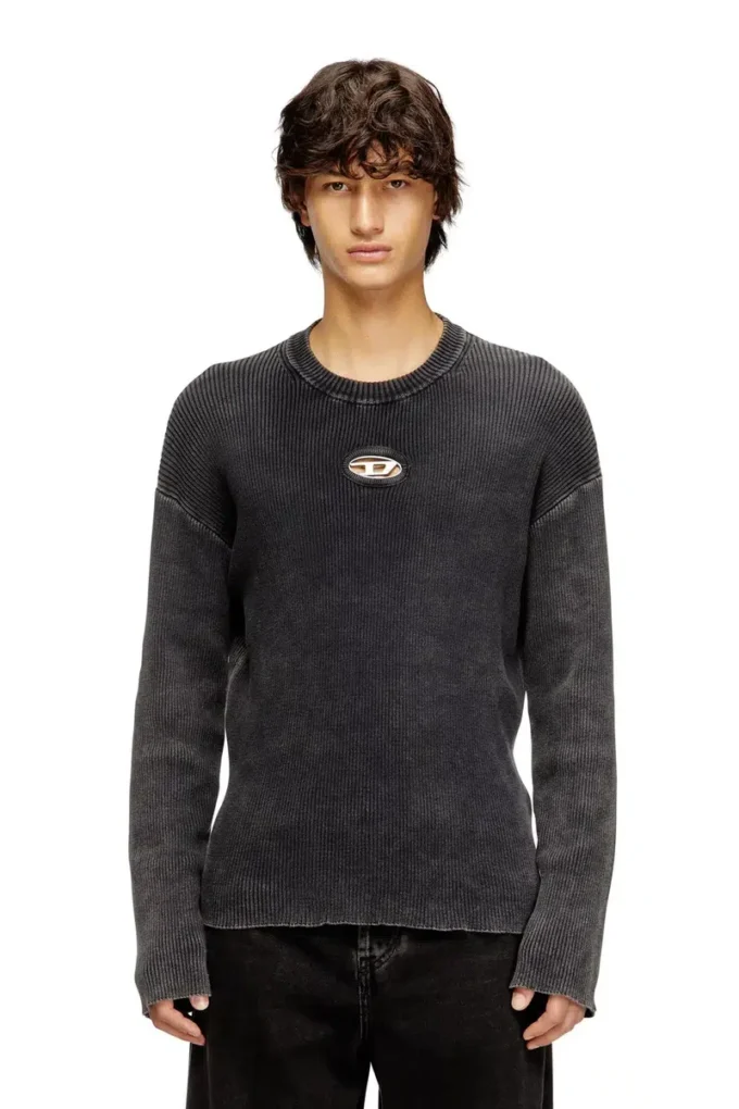 k-darren-d Cut-out ribbed jumper with Oval D plaque k-darren-d Cut-out ribbed jumper with Oval D plaque