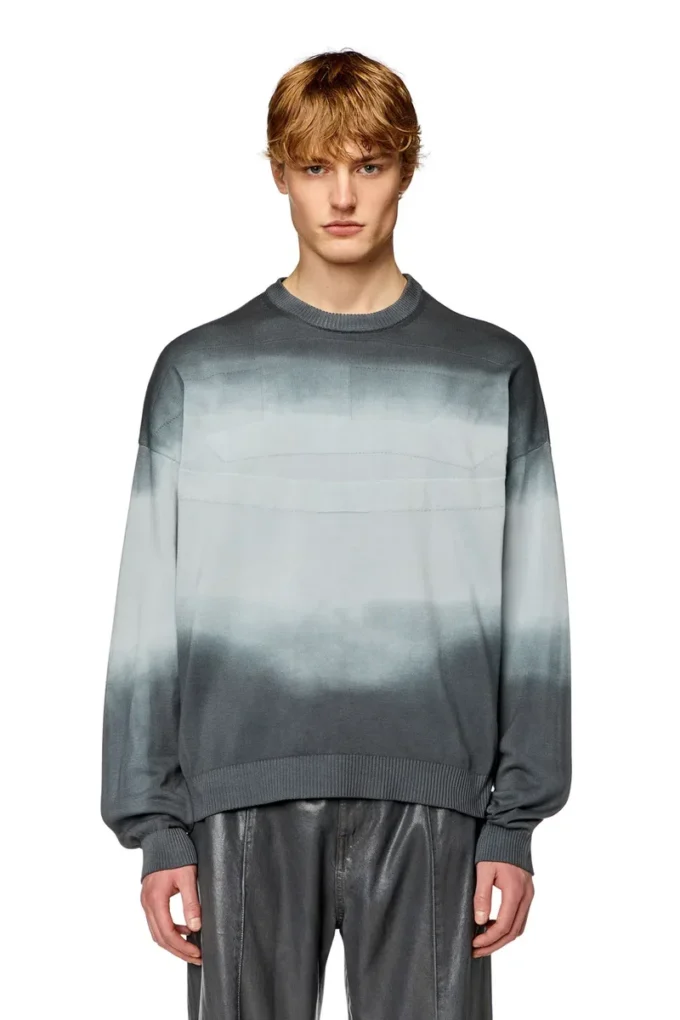 k-nevil Dégradé jumper with oversized logo k-nevil Dégradé jumper with oversized logo