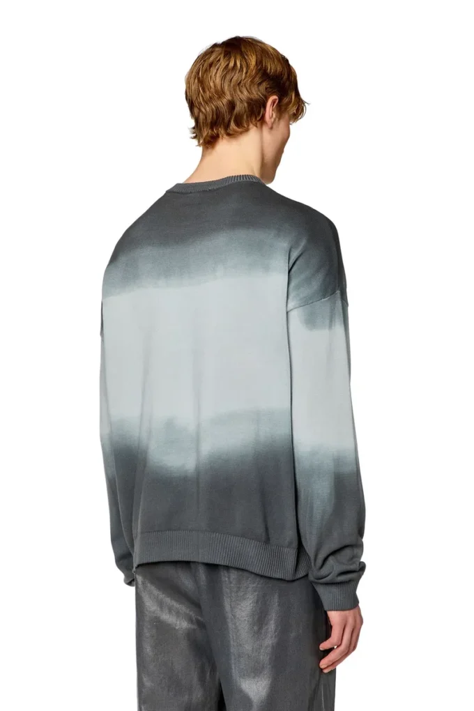 k-nevil Dégradé jumper with oversized logo k-nevil Dégradé jumper with oversized logo