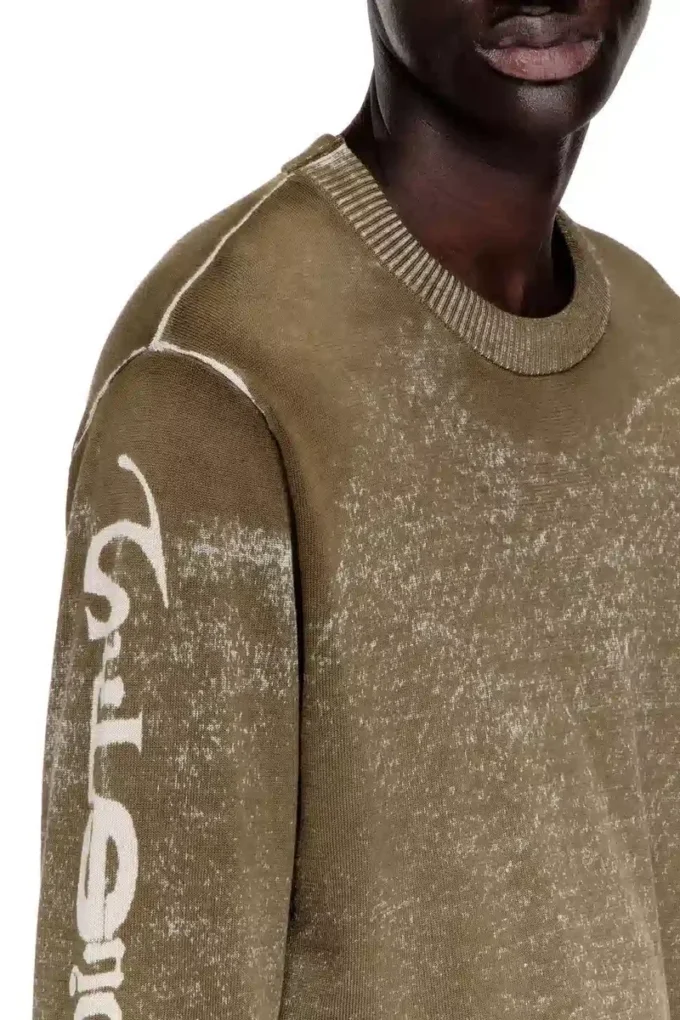 k-yorki Faded reverse-print jumper with lettering k-yorki Faded reverse-print jumper with lettering