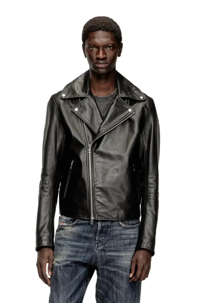 l-eo-wrd Biker jacket in waxed leather l-eo-wrd Biker jacket in waxed leather