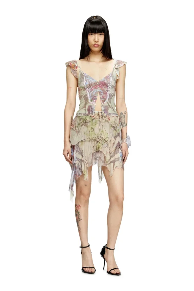 m-fiore Ruffle-shoulder knit top with medieval print m-fiore Ruffle-shoulder knit top with medieval print