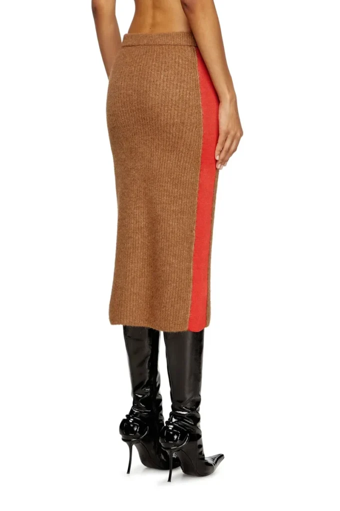 m-lousi Midi skirt in alpaca with front zipper m-lousi Midi skirt in alpaca with front zipper