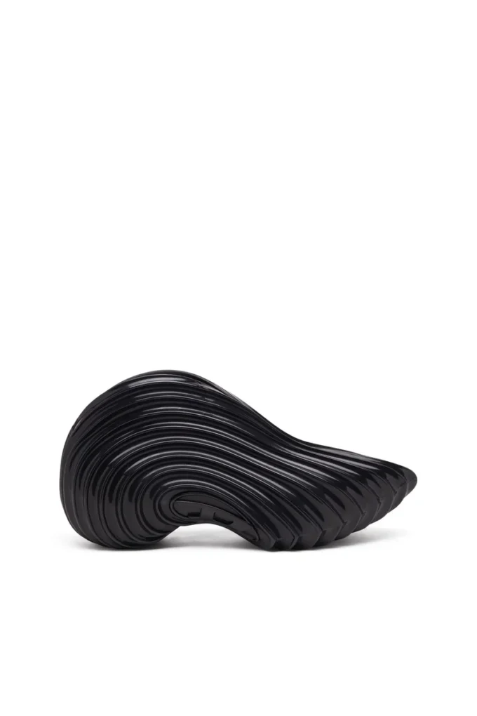 melissa quantum sneakers x Slip-on sneaker in Melflex® melissa quantum sneakers x Slip-on sneaker in Melflex®