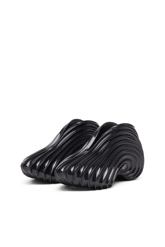 melissa quantum sneakers x Slip-on sneaker in Melflex® melissa quantum sneakers x Slip-on sneaker in Melflex®