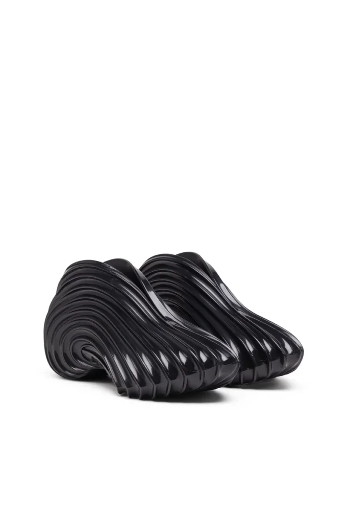 melissa quantum sneakers x Slip-on sneaker in Melflex® melissa quantum sneakers x Slip-on sneaker in Melflex®