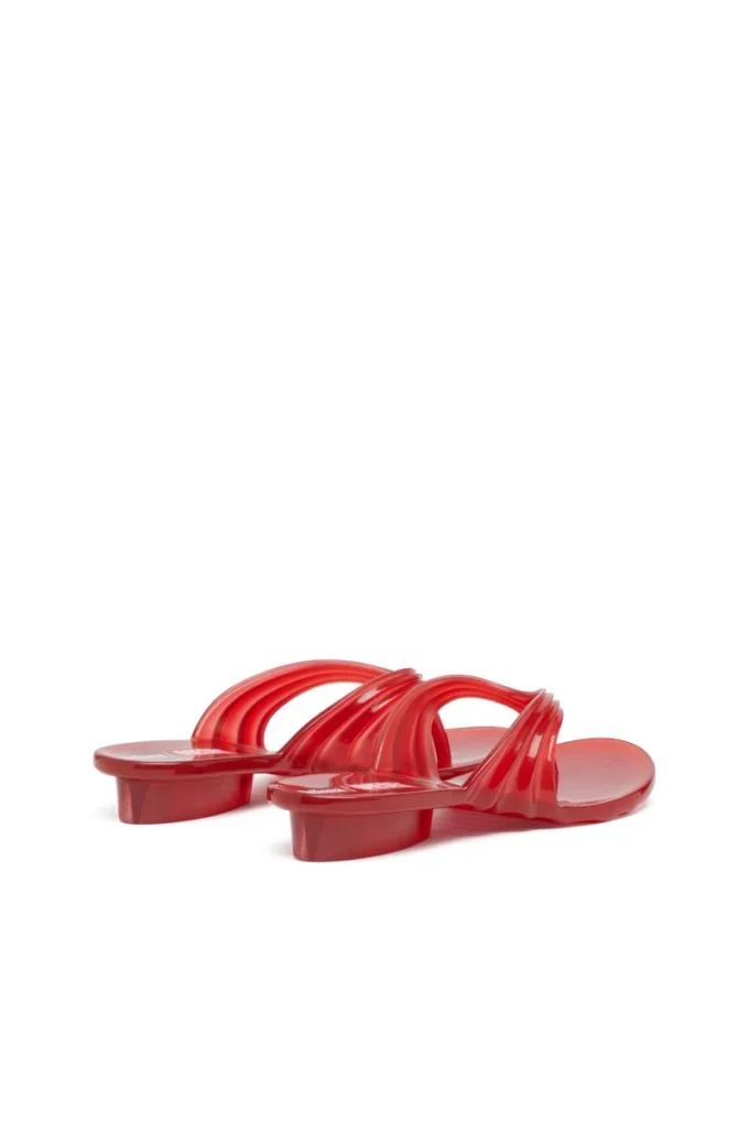 melissa quantum thong Sculptural flip-flops in Melflex® melissa quantum thong Sculptural flip-flops in Melflex®