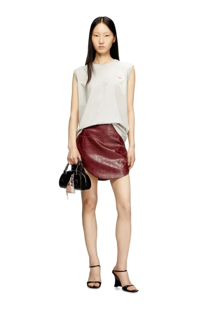 o-hara Coated miniskirt with embossed motif o-hara Coated miniskirt with embossed motif