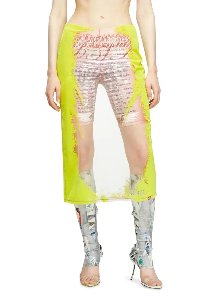 o-lyac Layered midi skirt with lyrics print o-lyac Layered midi skirt with lyrics print