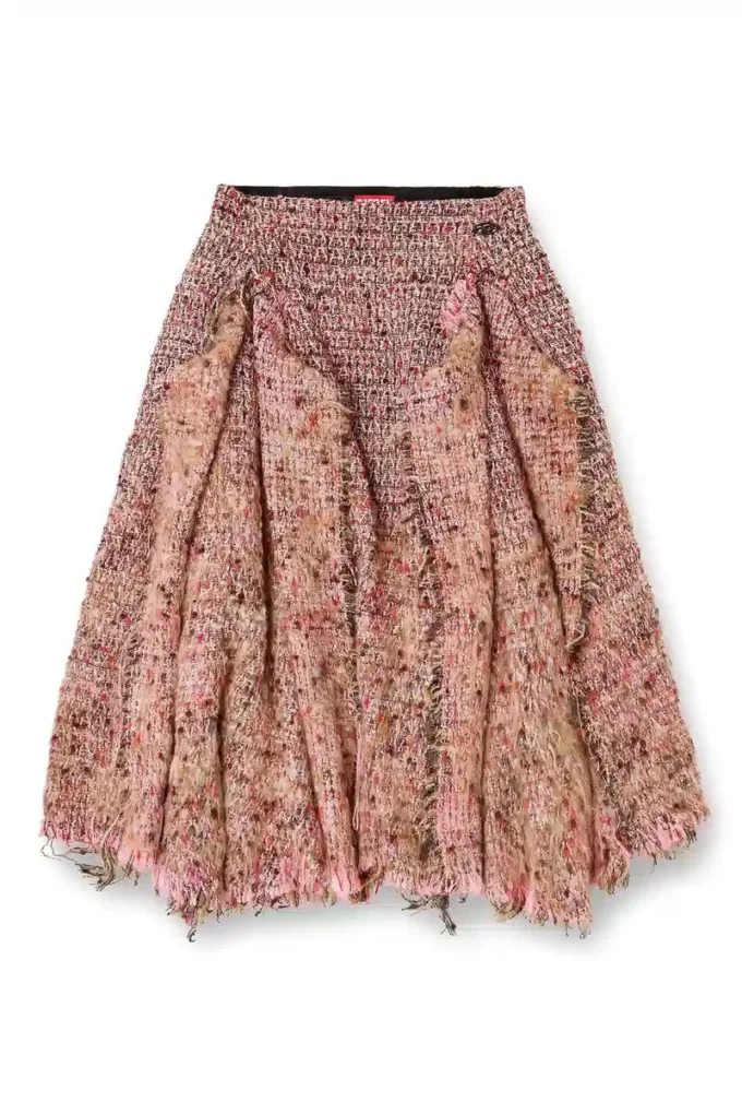 o-riella Brushed bouclé skirt with frayed hem o-riella Brushed bouclé skirt with frayed hem
