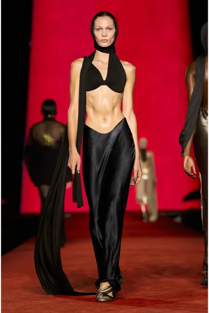 o-syren Long satin skirt o-syren Long satin skirt