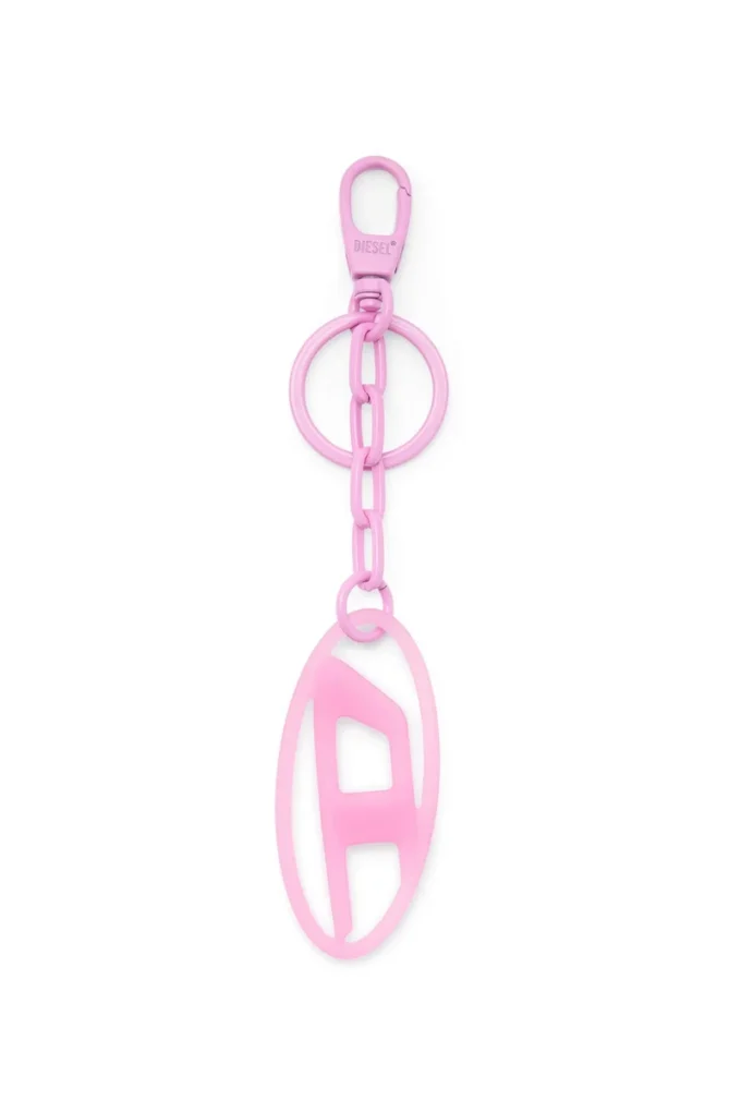 oval d charm Oval D charm/key ring in metal and resin oval d charm Oval D charm/key ring in metal and resin