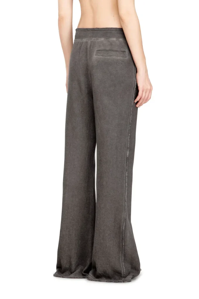 p-anta Cotton pants with prints and studs p-anta Cotton pants with prints and studs