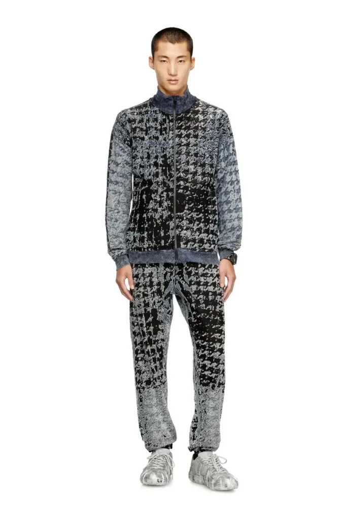 p-labis Elasticated pants in devoré houndstooth p-labis Elasticated pants in devoré houndstooth
