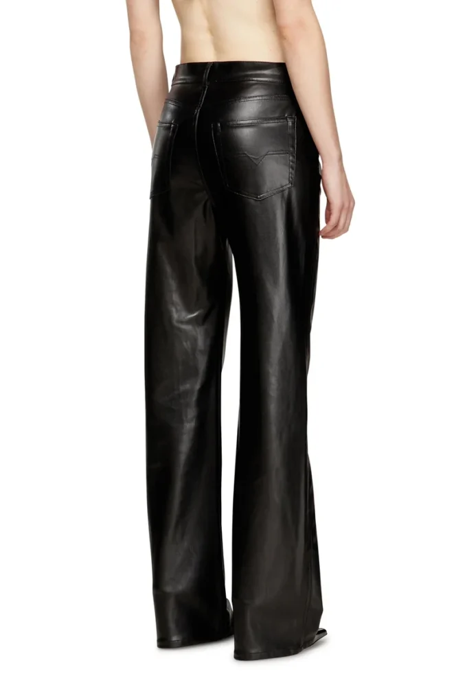 p-lain Five pocket pants in coated fabric p-lain Five pocket pants in coated fabric