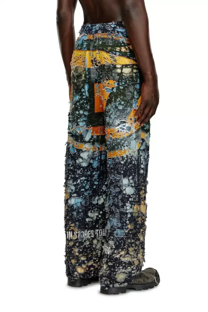 p-leopes-peel Destroyed pants with cinema prints p-leopes-peel Destroyed pants with cinema prints