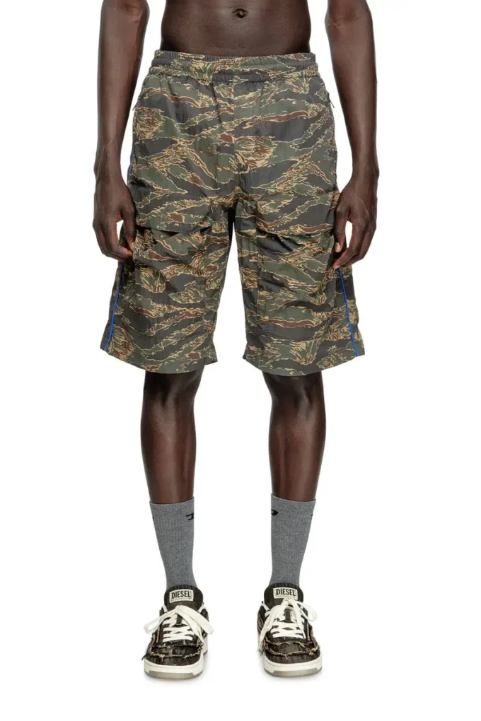 p-ramos-short-epbw Cargo shorts with mixed camo prints p-ramos-short-epbw Cargo shorts with mixed camo prints