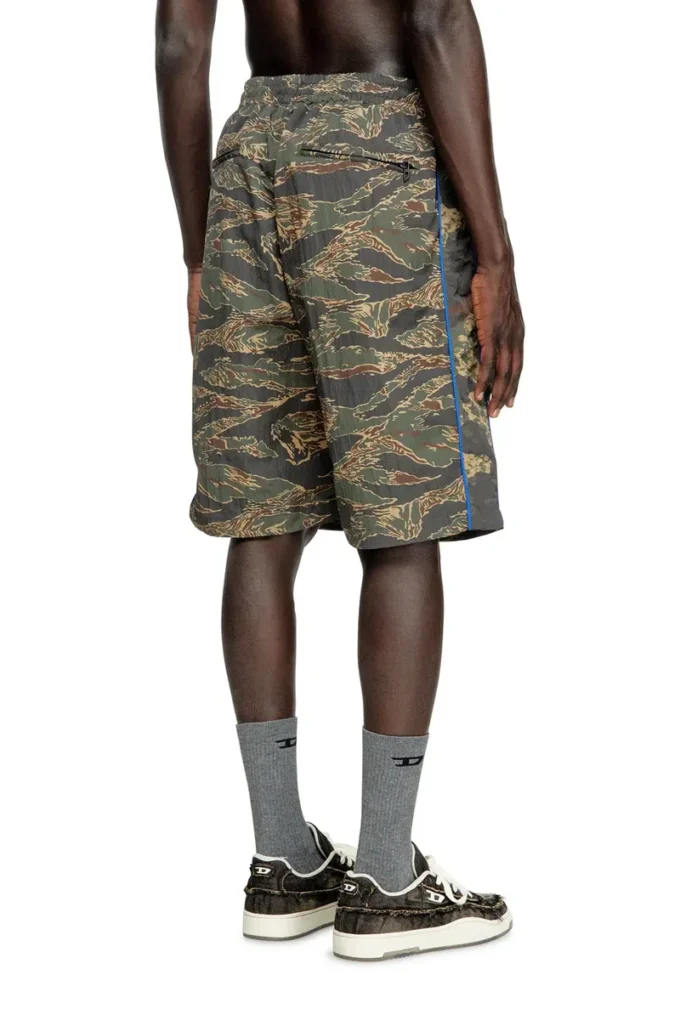 p-ramos-short-epbw Cargo shorts with mixed camo prints p-ramos-short-epbw Cargo shorts with mixed camo prints