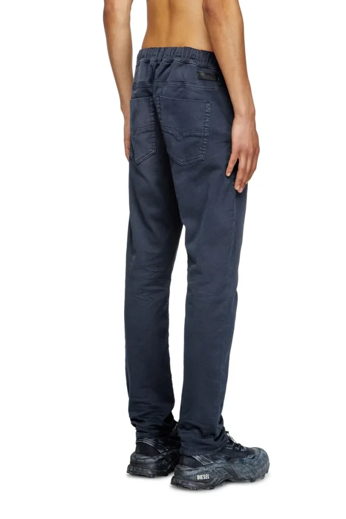 regular 2032 d-krooley joggjeans® 0670m Find nearest store regular 2032 d-krooley joggjeans® 0670m Find nearest store