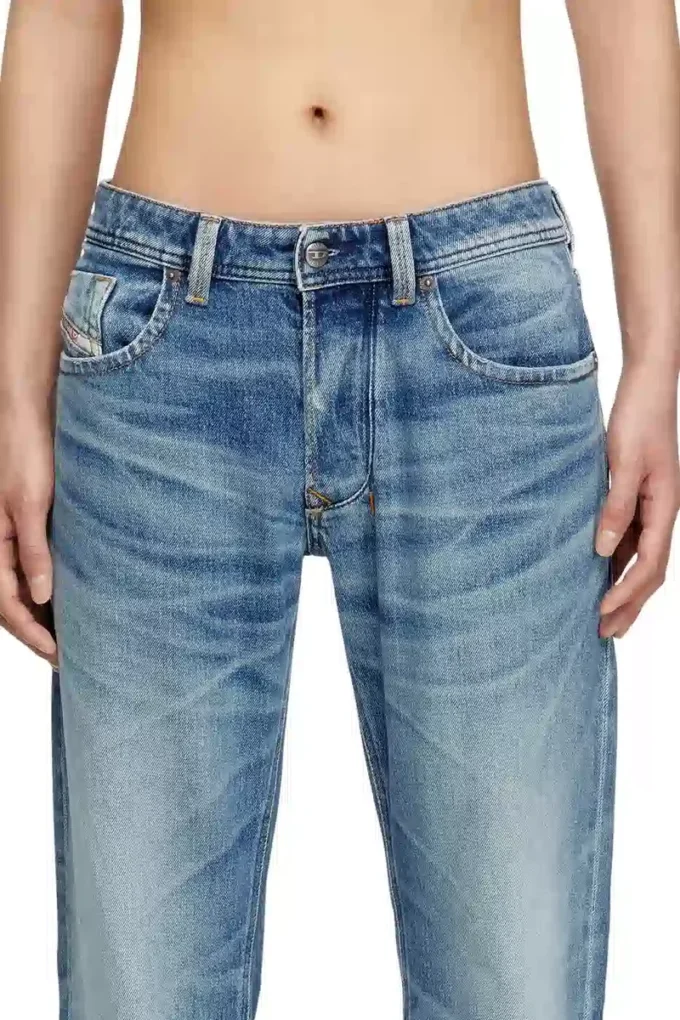 regular jeans 1985 larkee 09m12 Find nearest store
