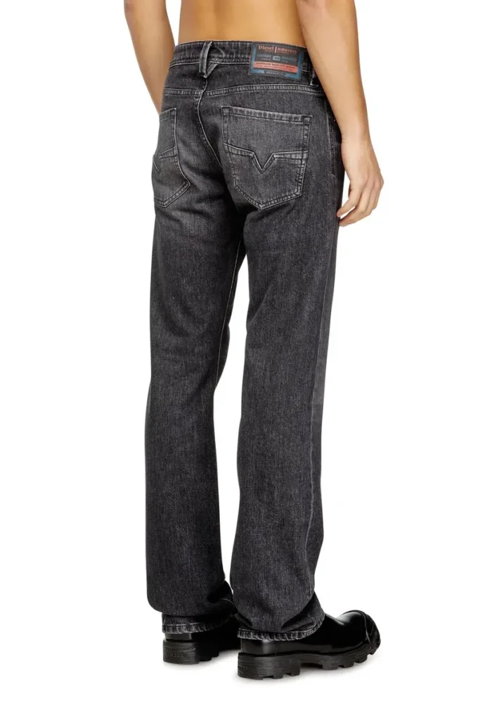 regular jeans 1985 larkee 09n49 Find nearest store regular jeans 1985 larkee 09n49 Find nearest store