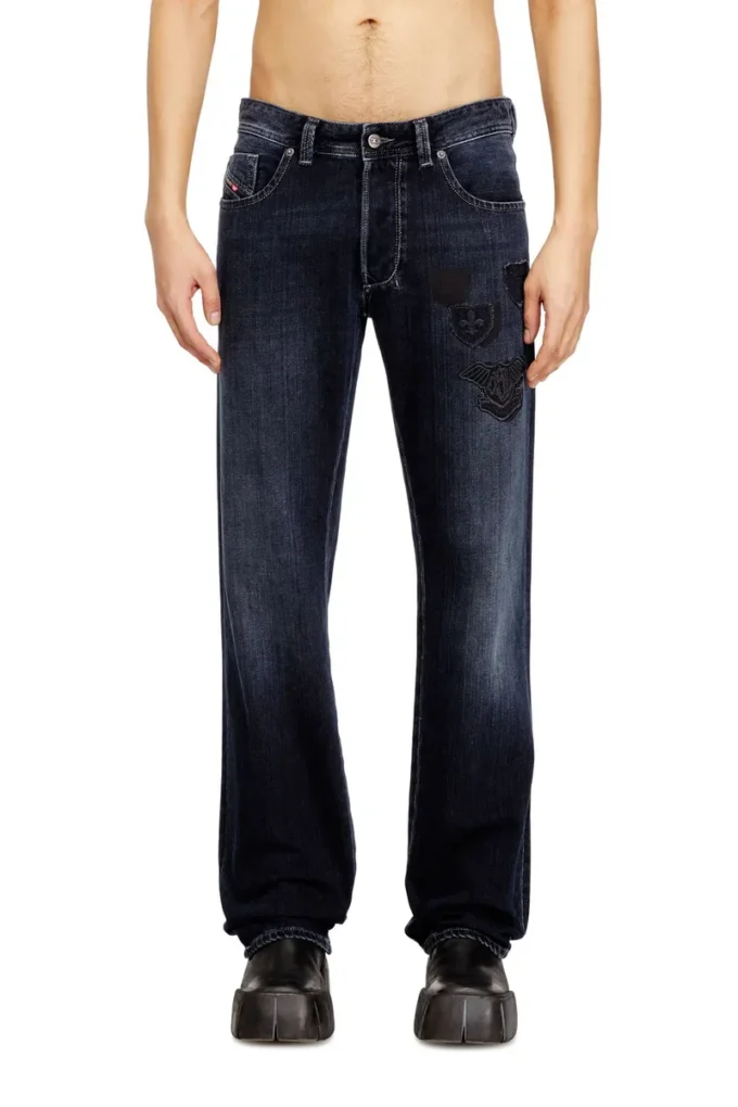 regular jeans 1985 larkee 09q19 Find nearest store regular jeans 1985 larkee 09q19 Find nearest store