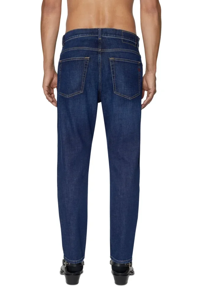 regular jeans 2005 d-fining 09b90 Find nearest store regular jeans 2005 d-fining 09b90 Find nearest store