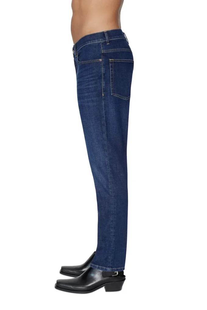 regular jeans 2005 d-fining 09b90 Find nearest store regular jeans 2005 d-fining 09b90 Find nearest store