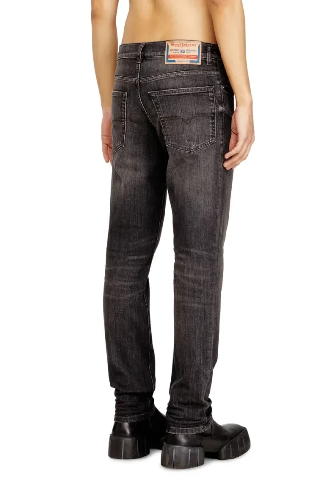 regular jeans 2023 d-finitive 0adbu Find nearest store regular jeans 2023 d-finitive 0adbu Find nearest store