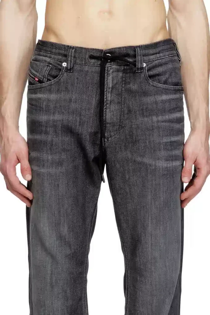 relaxed 2080 d-reel joggjeans® 09m66 Find nearest store relaxed 2080 d-reel joggjeans® 09m66 Find nearest store