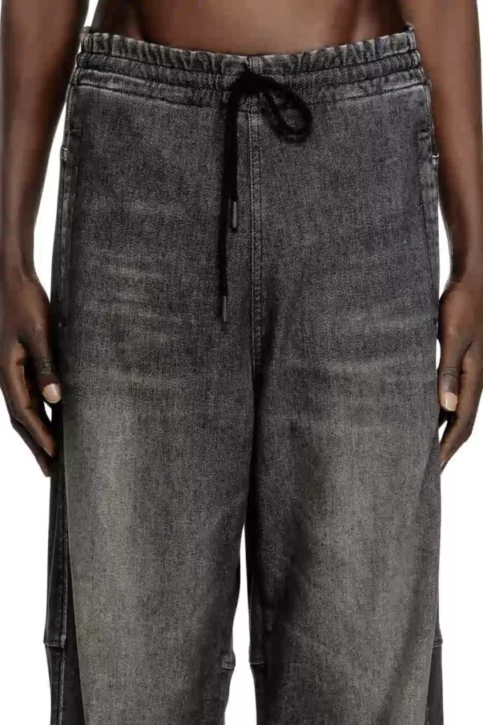 relaxed d-martyans track denim 09l77 Find nearest store relaxed d-martyans track denim 09l77 Find nearest store