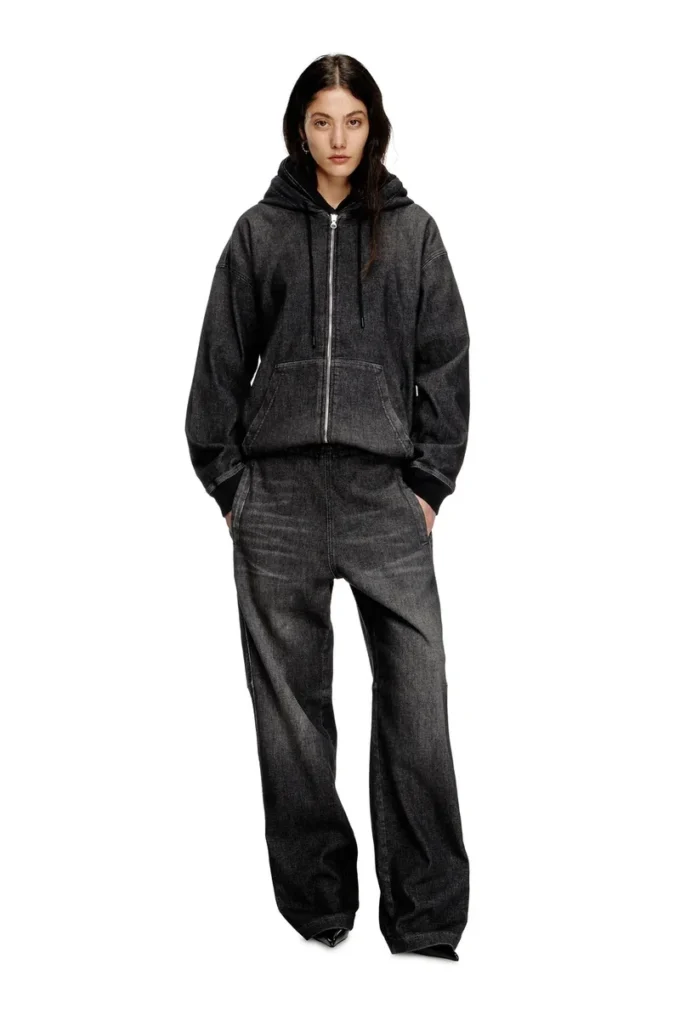 relaxed d-martyans track denim 09l77 Find nearest store relaxed d-martyans track denim 09l77 Find nearest store