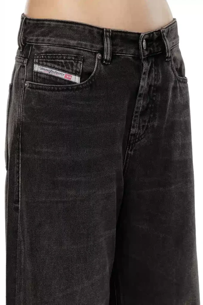 relaxed jeans 1996 d-sire 09j96 Find nearest store relaxed jeans 1996 d-sire 09j96 Find nearest store