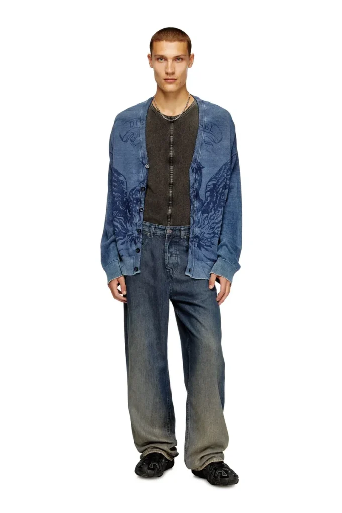 relaxed jeans 2001 d-macro 068td Find nearest store relaxed jeans 2001 d-macro 068td Find nearest store