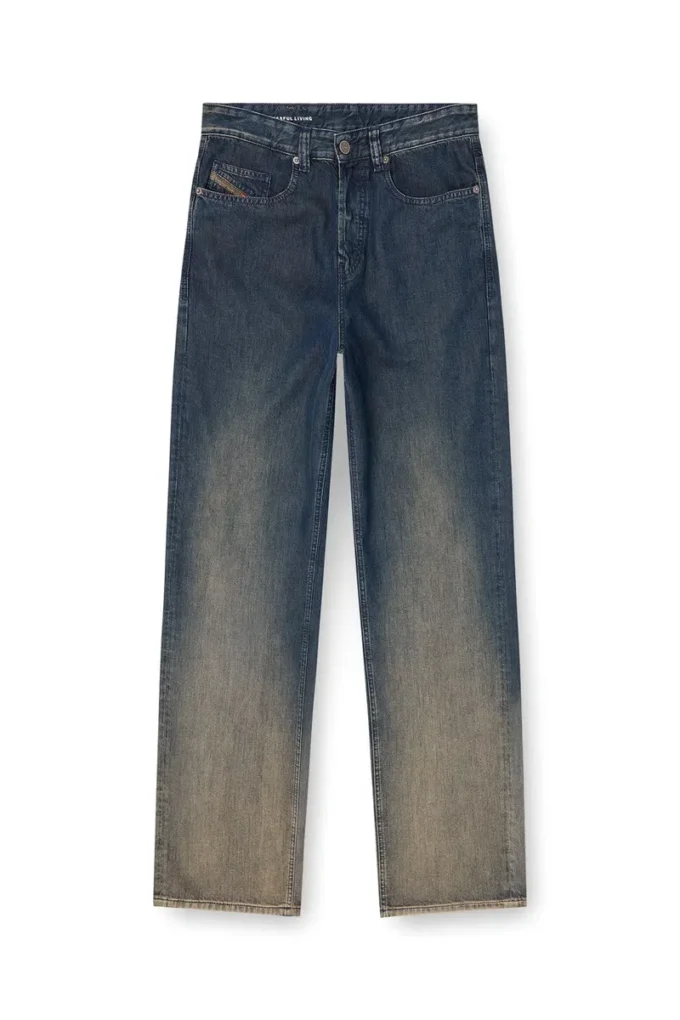 relaxed jeans 2001 d-macro 068td Find nearest store relaxed jeans 2001 d-macro 068td Find nearest store