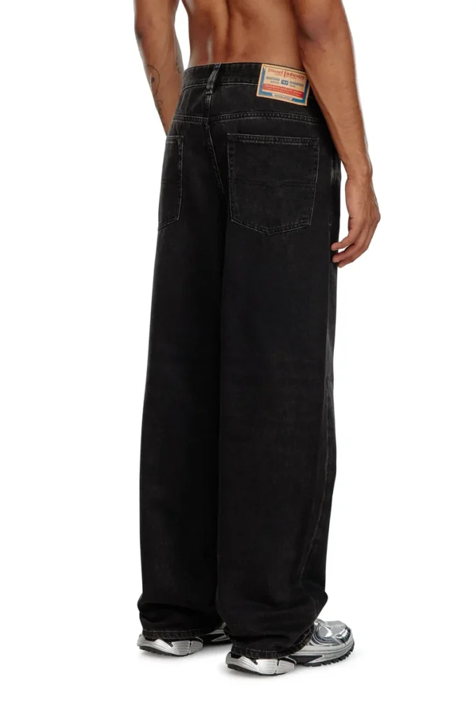 relaxed jeans 2001 d-macro 09i35 Find nearest store