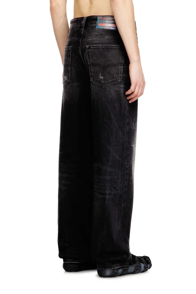 relaxed jeans 2001 d-macro 0bebb Find nearest store relaxed jeans 2001 d-macro 0bebb Find nearest store