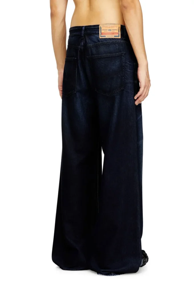 relaxed jeans d-rise 09n21 Find nearest store relaxed jeans d-rise 09n21 Find nearest store