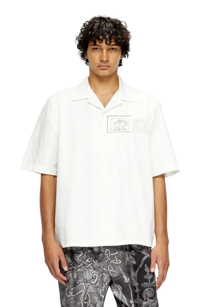 s-brack-a-hgbs Shirt with sword print s-brack-a-hgbs Shirt with sword print