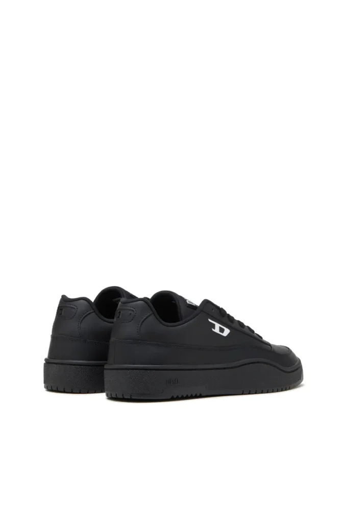s-tracker-d low Find nearest store