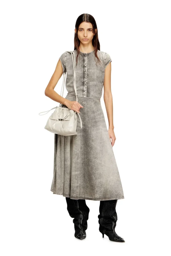 scrunch-d bucket Scrunch-D-Bucket bag in shiny wrinkled leather scrunch-d bucket Scrunch-D-Bucket bag in shiny wrinkled leather
