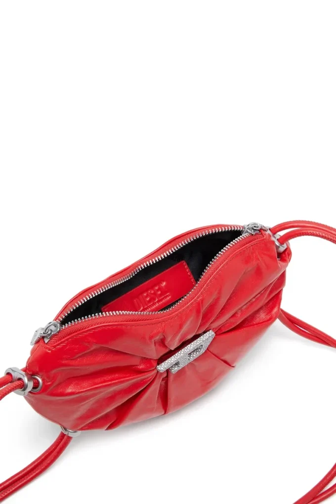 scrunch-d heart Scrunch-D-Heart shoulder bag in scrunched leather scrunch-d heart Scrunch-D-Heart shoulder bag in scrunched leather