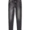 skinny jeans 1984 slandy-high 09l93 Find nearest store skinny jeans 1984 slandy-high 09l93 Find nearest store