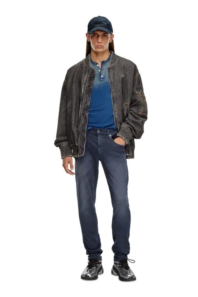 slim 2060 d-strukt joggjeans® 0670m Find nearest store slim 2060 d-strukt joggjeans® 0670m Find nearest store