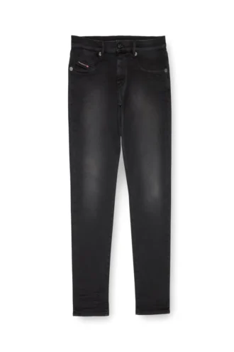 slim 2060 d-strukt joggjeans&reg; 0670m Find nearest store