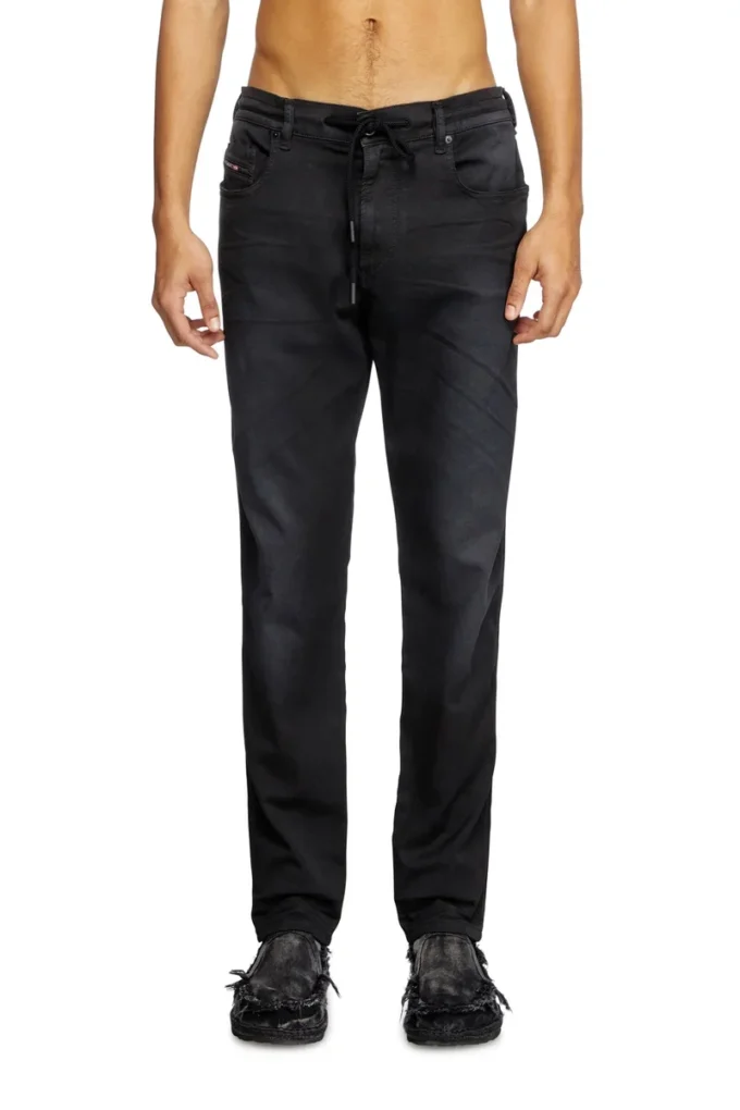 slim 2062 d-strukt joggjeans&reg; 0670m Find nearest store