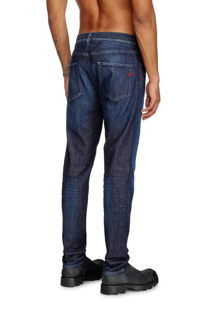 slim 2062 d-strukt joggjeans® 09l11 Find nearest store slim 2062 d-strukt joggjeans® 09l11 Find nearest store