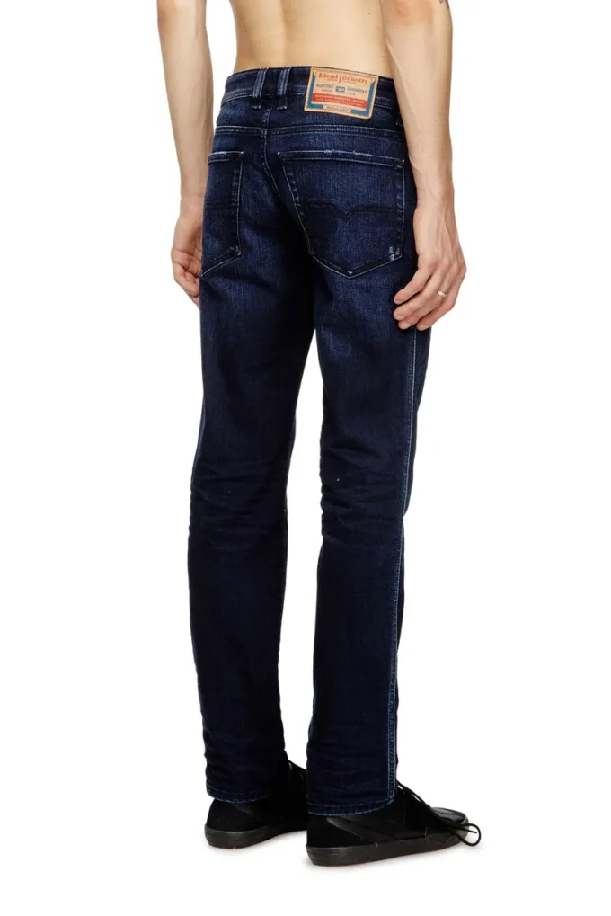 slim jeans 1993 d-vyl 09m76 Find nearest store slim jeans 1993 d-vyl 09m76 Find nearest store